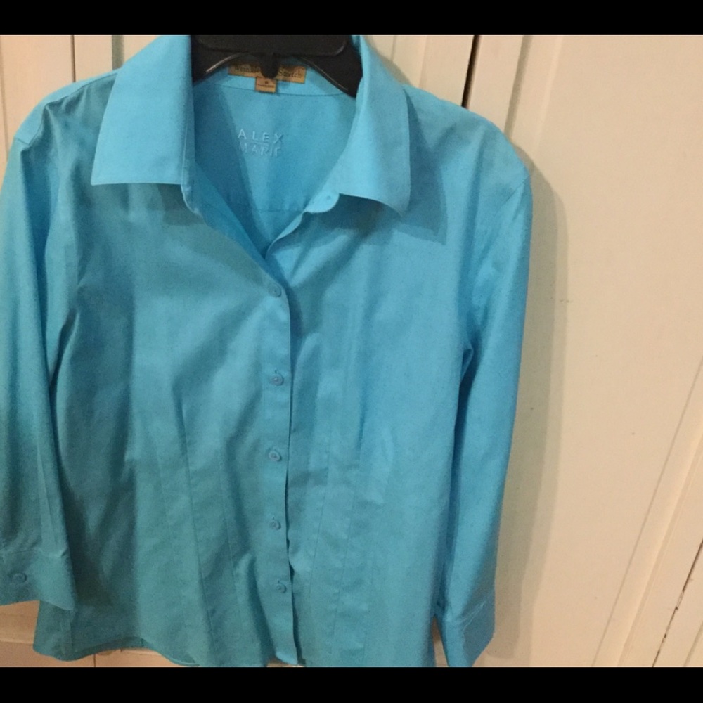 Alex Marie wrinkle free Blouse